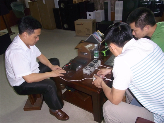 蓝牙喇叭客户试音 蓝牙喇叭客户试音